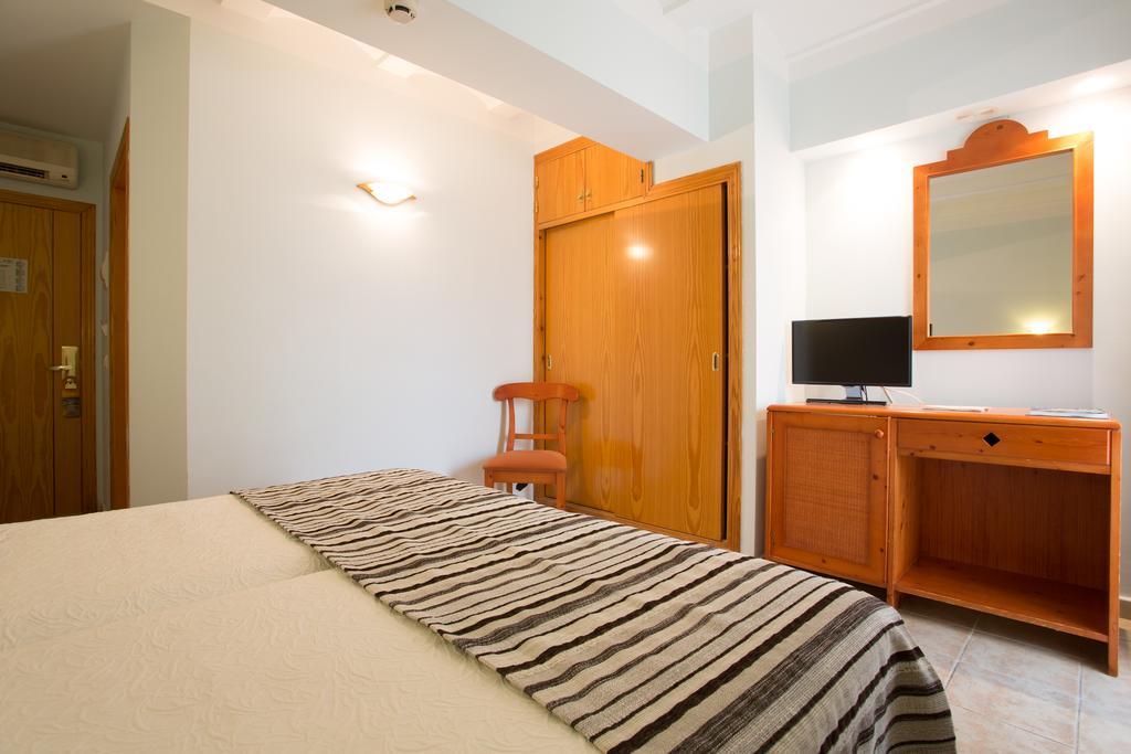 Hotel Bahia Ла-Савина Экстерьер фото